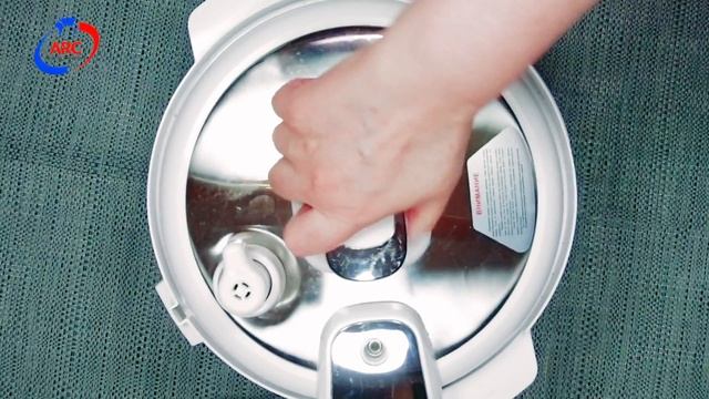 Мультиварка-скороварка. Кулич "Шафранный" в мультиварке-скороварке в ARC–514D смотреть онлайн