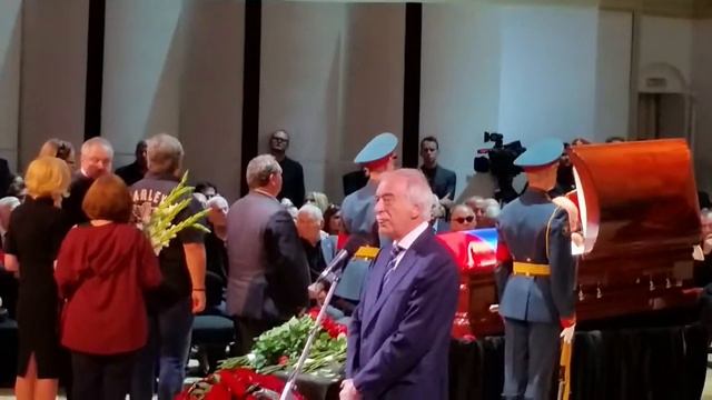 НЕСКАНЧАЕМЫЙ ПОТОК - ПОЛАД БЮЛЬ ОГЛЫ... КОБЗОН 2 9 18... смотреть онлайн