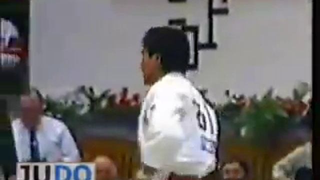 JUDO 1987 World Championships: Yosuke Yamamoto 山本 洋祐 (JPN) - Yuri Sokolov (URS)