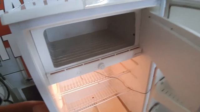 Обзор холодильника Бирюса высота 120см цена всего 7500р смотреть онлайн