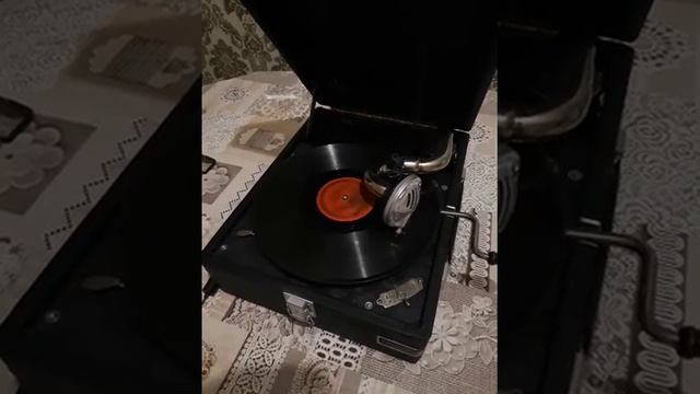 Патефон. Прощание славянки смотреть онлайн