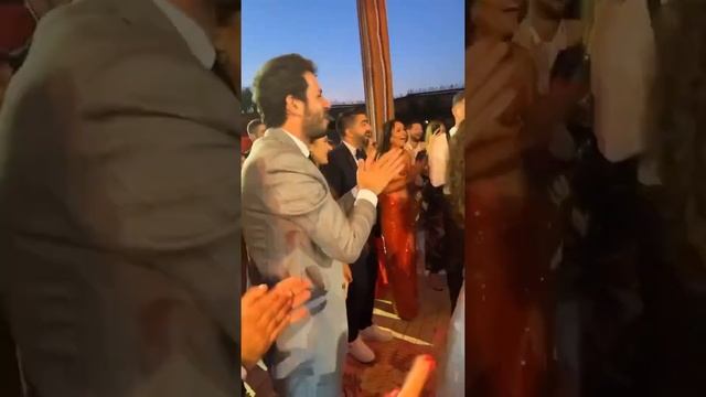 КАК КРАСИВО ТАНЦУЕТ РЕЯНА ВСЕ СМОТРЯТ МИРАН ТЫ ГДЕ смотреть онлайн