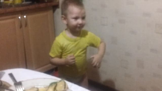 Самый молодой рэпер.mp4 смотреть онлайн
