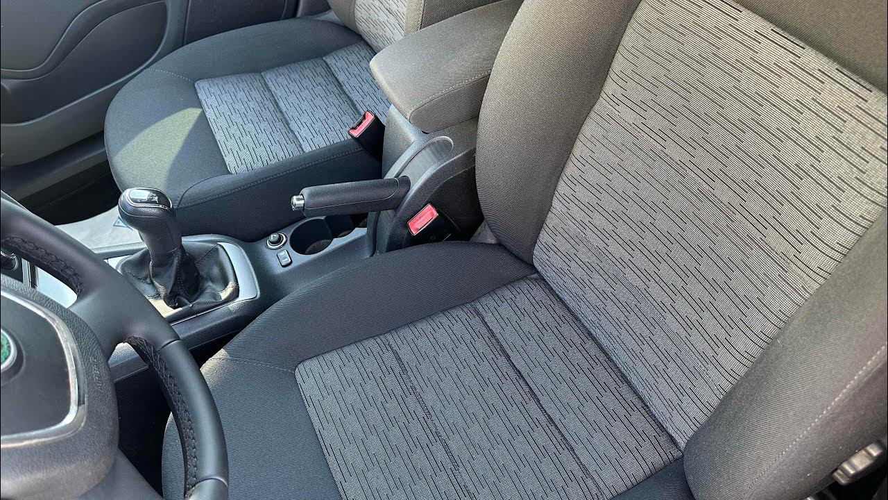 Skoda Octavia 2012 1.6MT
