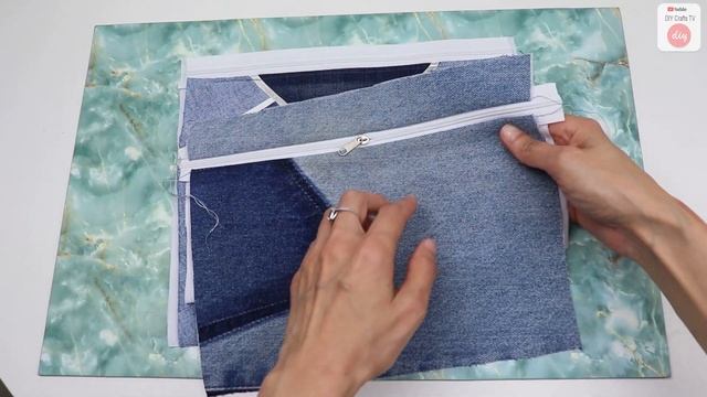 DIY Double Jeans Zip Crossbody Bag Tutorial Mosaic Bag Design in 30 min смотреть онлайн