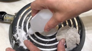 ОТМЫТЬ ОТ НАГАРА ТЕФЛОНОВУЮ СКОВОРОДУ ПРОСТО