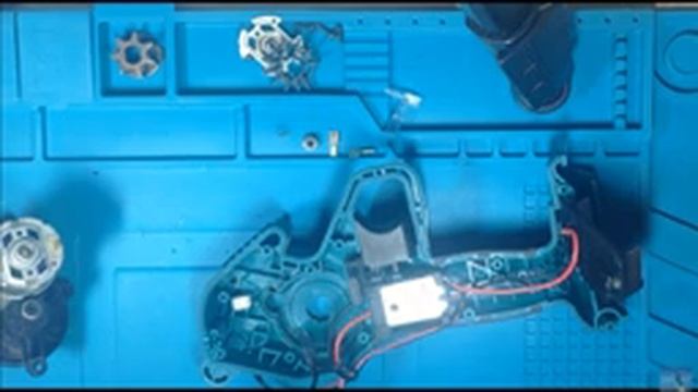 Ремонт аккумуляторной электрической пилы - сучкореза.