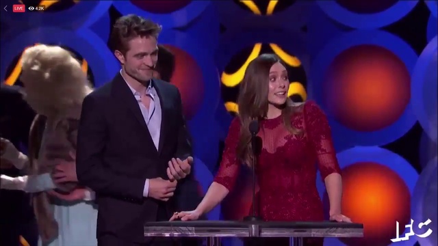 Роберт на Film Independent Spirit Awards 3 смотреть онлайн