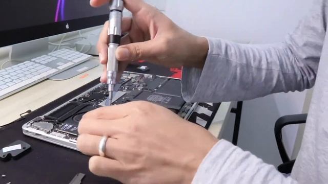 ลำโพงแตก MacBook Pro Retina 13-inch 2013-15 เปลี่ยนเองง่ายๆ สั่งซื้อไปเปลี่ยนเลยby IOver Serve