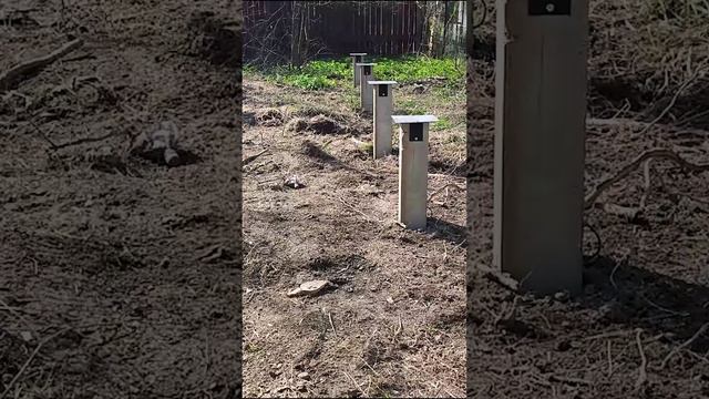 Забили железобетонные сваи! Строим базу отдыха своими руками!