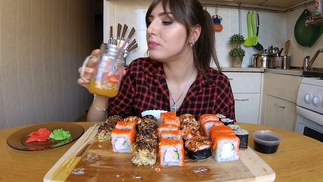 MUKBANG | Суши,роллы| Sushi rolls| 스시 롤 |Eating Show| 먹방 |не ASMR смотреть онлайн