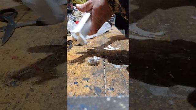 разбитая лампа из Китая смотреть онлайн