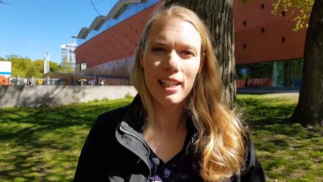 OLIKAS Fotbollsskola med Hedvig Lindahl смотреть онлайн