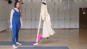 Йога в гамаках. Занимаемся с ребенком | Алена Ударцева