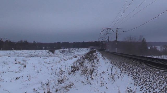 Электровоз ЭП20-052 с поездом № 103 Москва - Брянск смотреть онлайн
