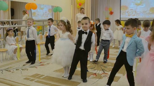 утренник к 8 марта в саду у Евы смотреть онлайн