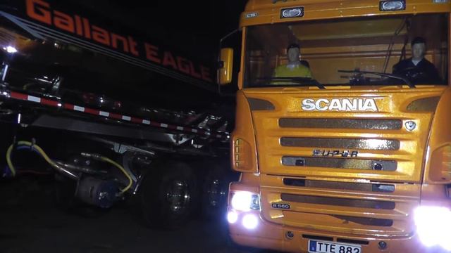 Tamiya Mercedes Gigaspace 6x4 & Scania R560 смотреть онлайн