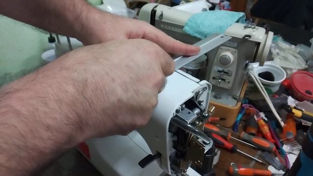 Victoria Nähmaschine - Modell Comfort 2700 تركيب الهيكل وشرح وإصلاح عطل بماكينة الخياطة смотреть онлайн