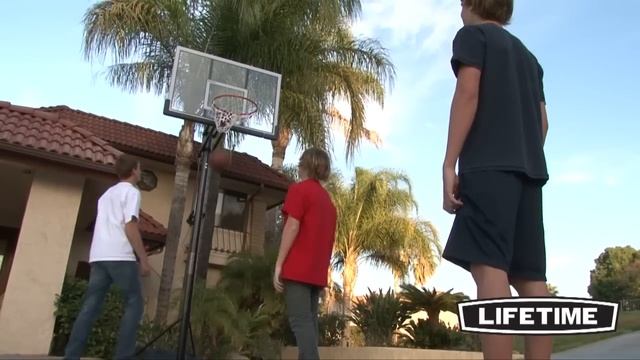 Lifetime 52" Portable Basketball Hoop (90228) смотреть онлайн