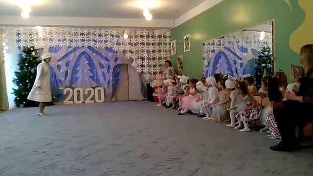 Новогодний утренник (садик 608, 2019год) смотреть онлайн