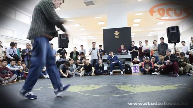 Fix vs Smileeto I Red Bull BC One I Almaty Cypher 2015 I Dance Studio Focus смотреть онлайн