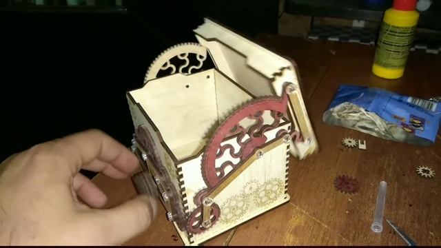 механическая шкатулка. смотреть онлайн