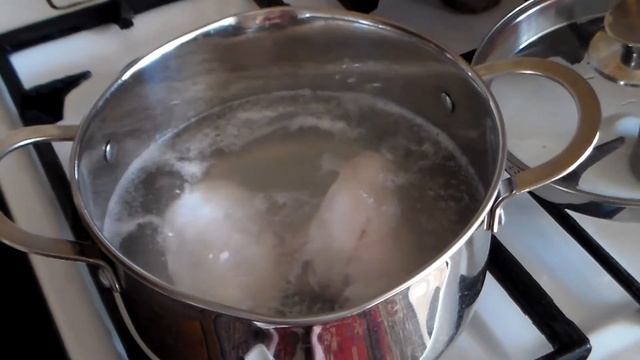 Салат с куриным филе и сливами смотреть онлайн