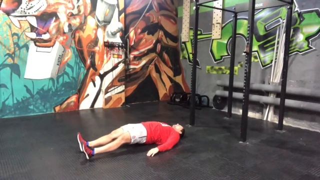 Обратная планка на полу смотреть онлайн