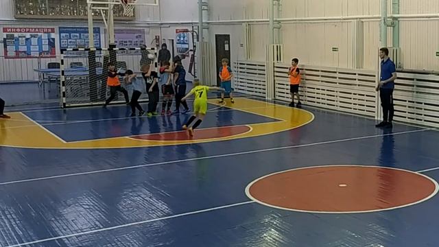 Обзор сорок третьей игры. Победа 11:4. 4 гола и 1 голевая передача. смотреть онлайн