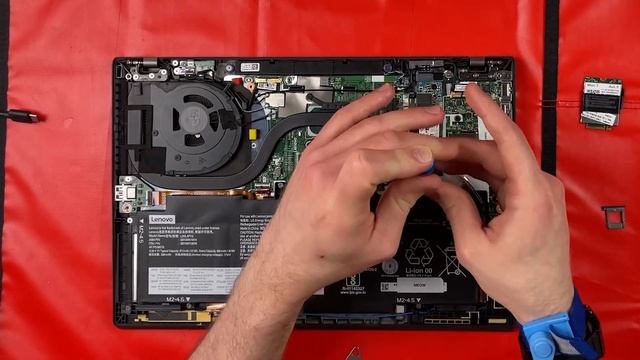 ThinkPad T14s Gen 2 Internal Look & SSD Upgrade
