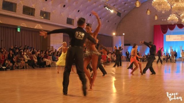 Dorin Frecautanu - Marina Sergeeva (UK) | Rumba | Asian Tour 2020 смотреть онлайн