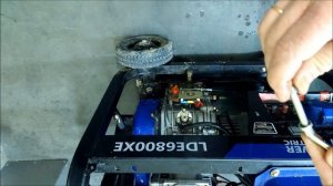 Дизельный генератор - протекает топливо186F, 9 л.с,