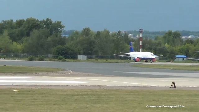 Обзор Самолетов на летном поле Раменское смотреть онлайн