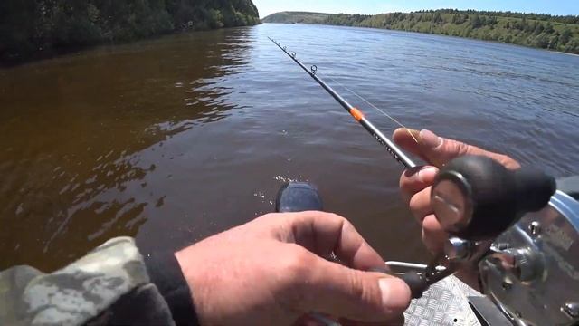 рыбалка на спиннинг , новые точки рыбалки , рыбалка на реке ВЯТКА