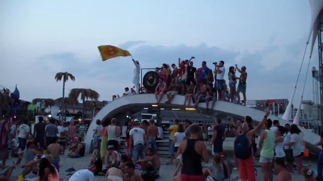 Крым. Поповка 2013 г. KAZANTIP Z-21 SUNSET. смотреть онлайн