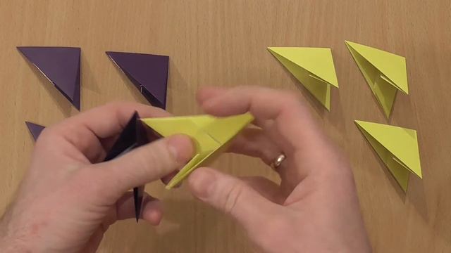 Как сделать Сюрикен Звездочку Ниндзя из бумаги, How to make a Shuriken Ninja Star out of paper смотреть онлайн