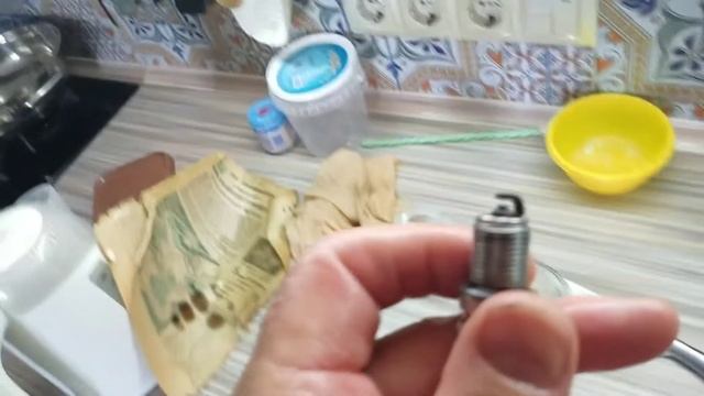 простой и дешёвый способ очистки свечей зажигания смотреть онлайн
