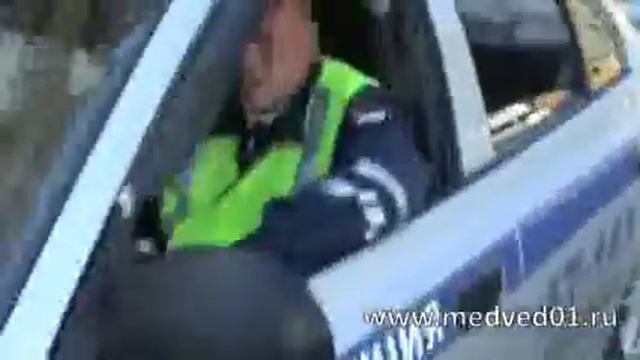 ИДПС Кульбеков приехал подзаработать в Екатеринбург смотреть онлайн