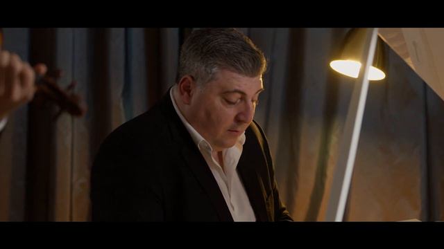 The Legend of 1900 'Playing Love' Samvel Ayrapetyan violin Artem Penjoyan piano смотреть онлайн
