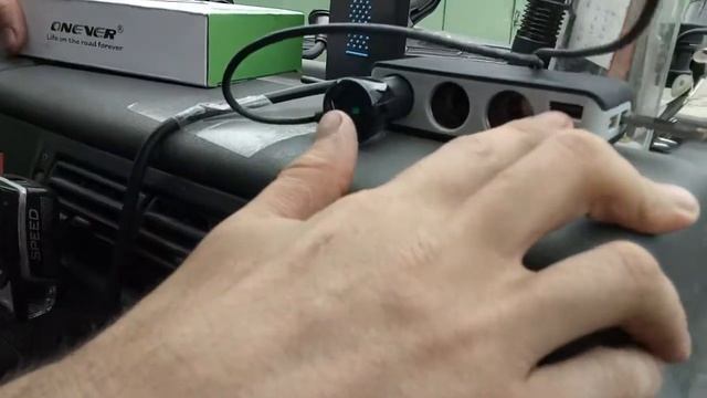разветвитель прикуривателя Onever на 4 USB смотреть онлайн