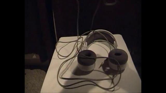 AKG K520 Stereo Headphones Review (TheTechknowledge) смотреть онлайн