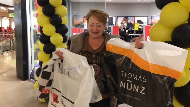 НАХВАТАЛАСЬ ПО ПОЛНОЙ...