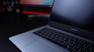 Обзор RedmiBook 14 — Первый ноутбук от REDMI ??