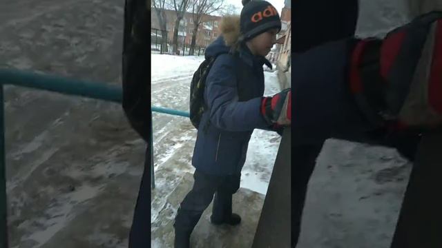 Как открыть домофон ,, VIZIT" Без ключа ? . Рабочий способ! | Nikita Gordeev смотреть онлайн