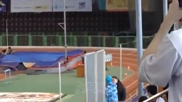 Отличные результаты на первенстве области по легкой атлетике показали воспитанники 3 спортшколы смотреть онлайн