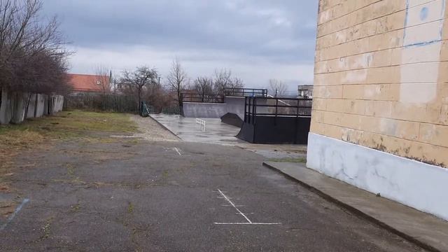 Скейт-парк в станице Раевская. смотреть онлайн