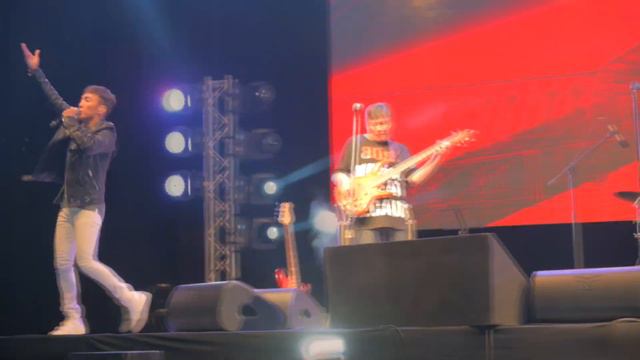 Arnel Pineda Concert in Dubai 2019 (It's my Life) смотреть онлайн