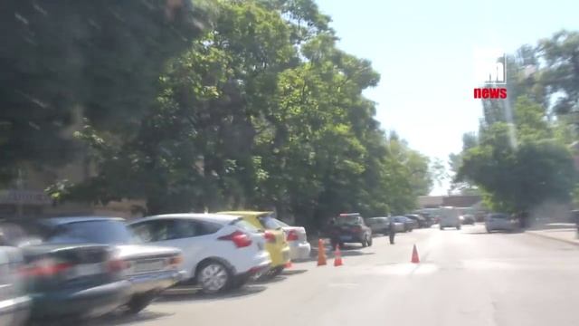 В Керчи перекрывают улицу Пролетарскую смотреть онлайн