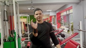 КАК ПОДНИМАТЬ ДВЕ ГИРИ ОДНОЙ РУКОЙ?