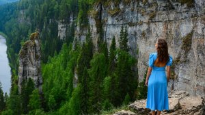 "УРАЛЬСКАЯ РЯБИНУШКА"... (Фото Сергея ЗЛОБИНА (г. Чусовой) - Уральский Русский Народный Хор)